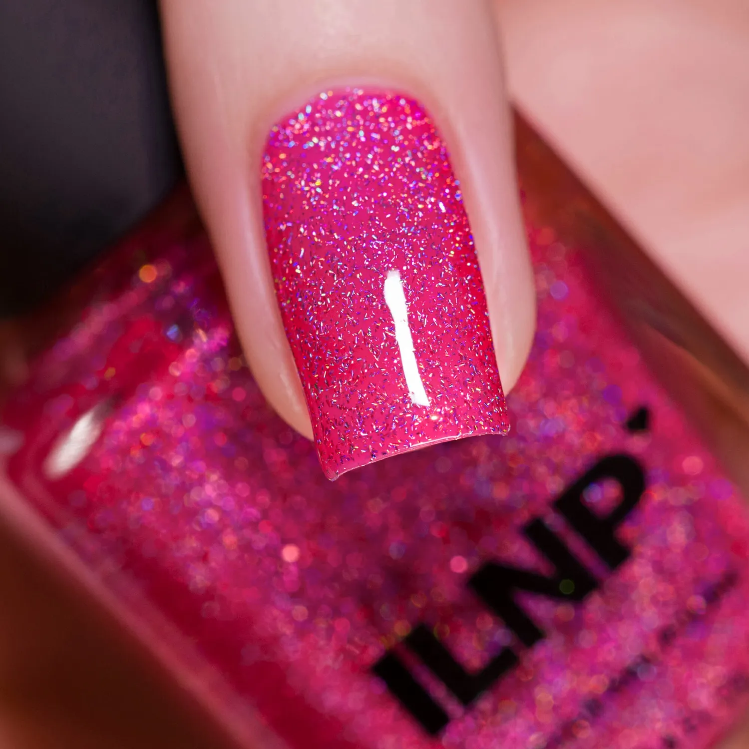 ILNP Play Date holografiskt nagellack magenta jelly