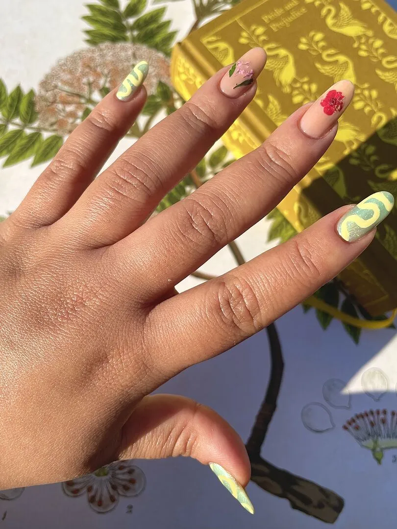 Cirque Colors Voile nagellack terrakotta rosa sheer jelly