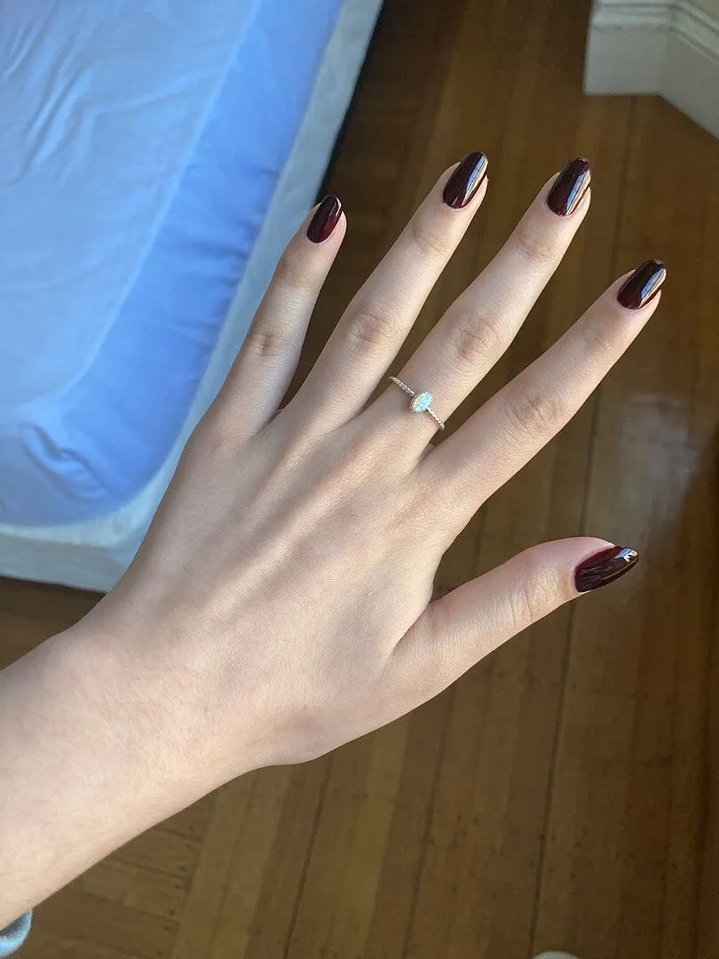 Cirque Colors Empire State of Mind nagellack oxblod