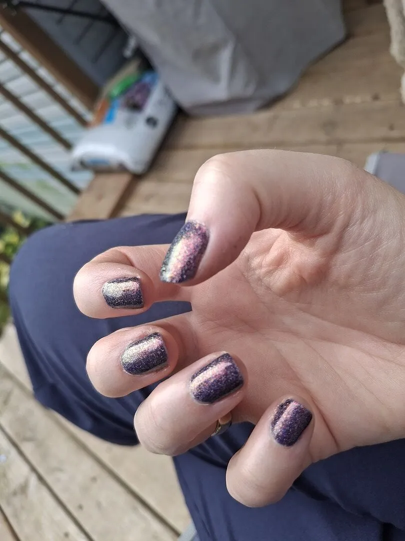 Cirque Colors Star Crossed Lovers nagellack lila multikrom
