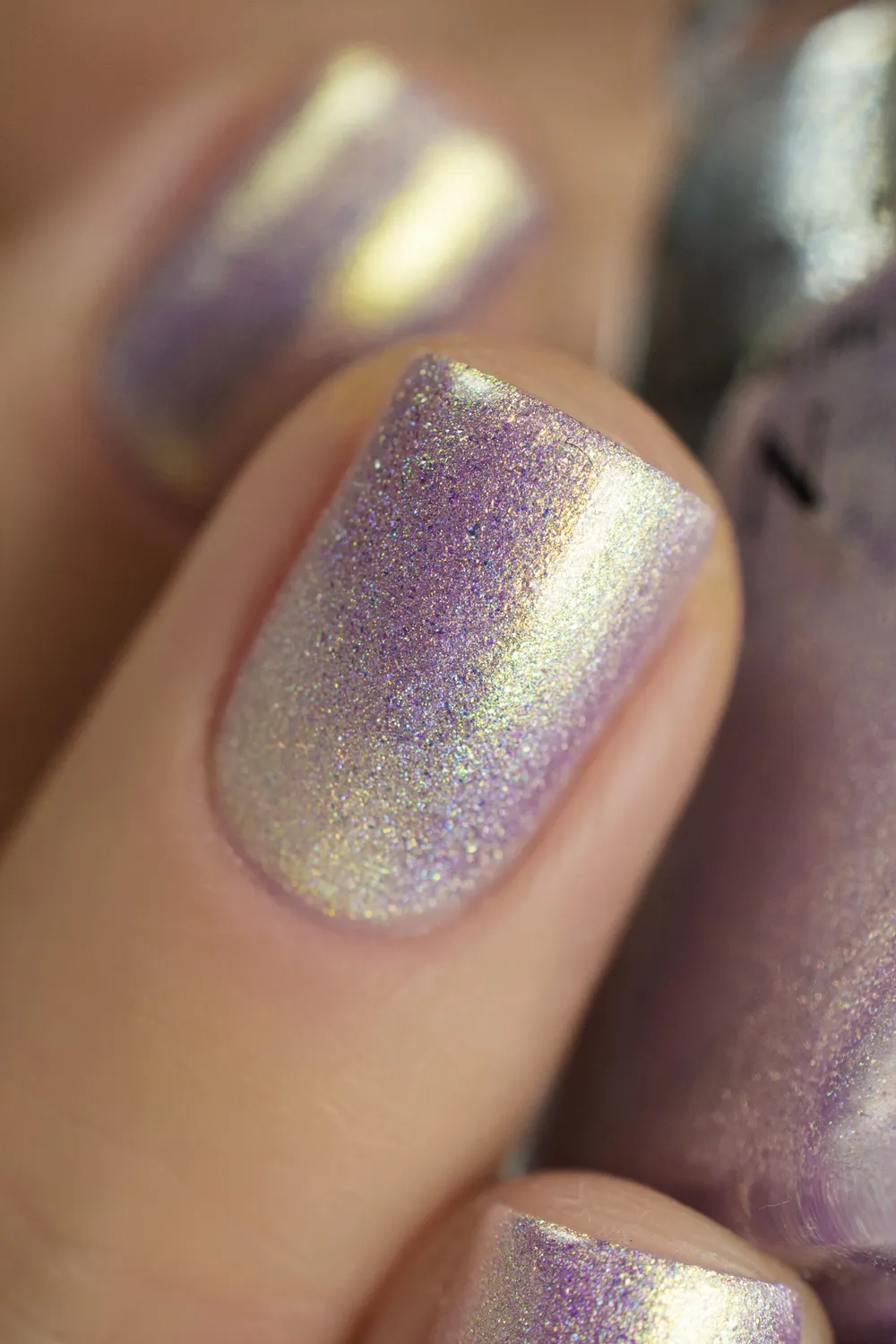 ILNP In The Clouds nagellack lila holo