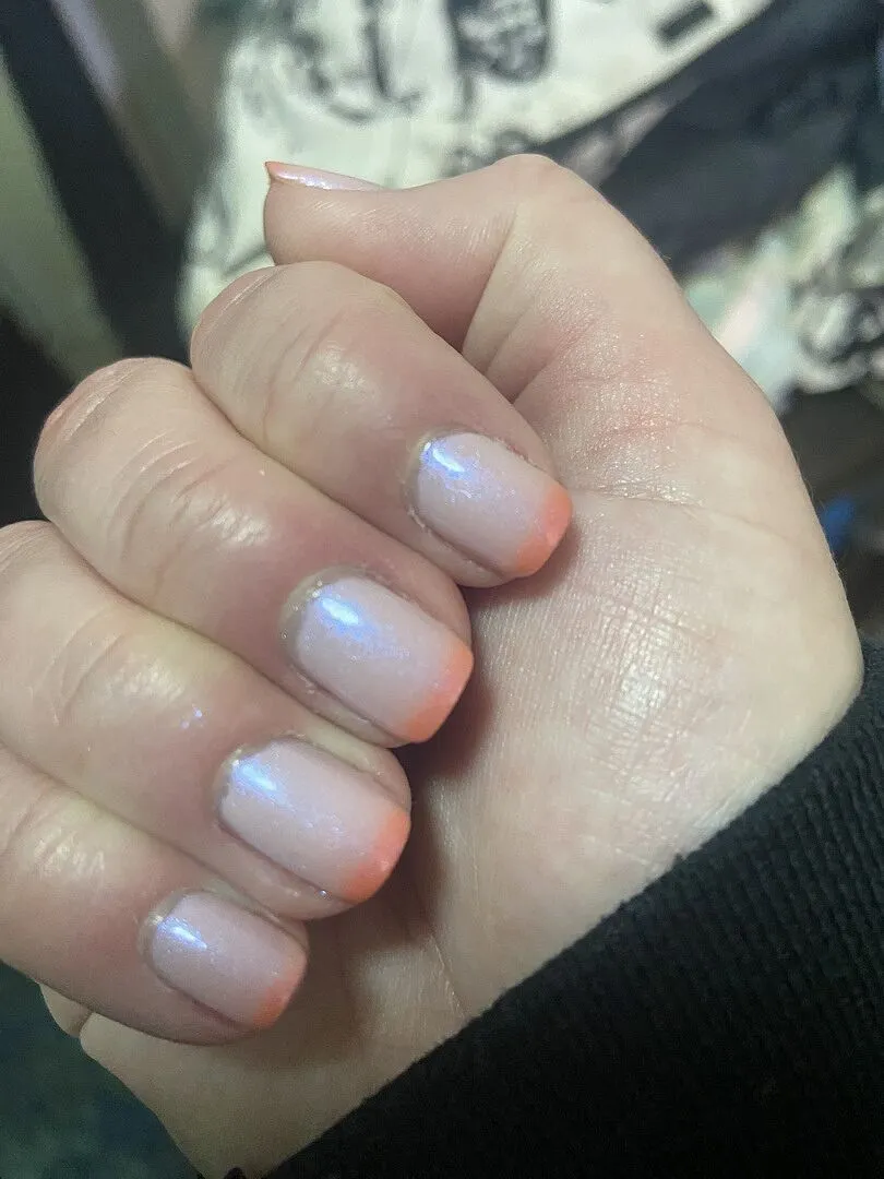 Cirque Colors Amour Propre nagellack thermal korallrosa