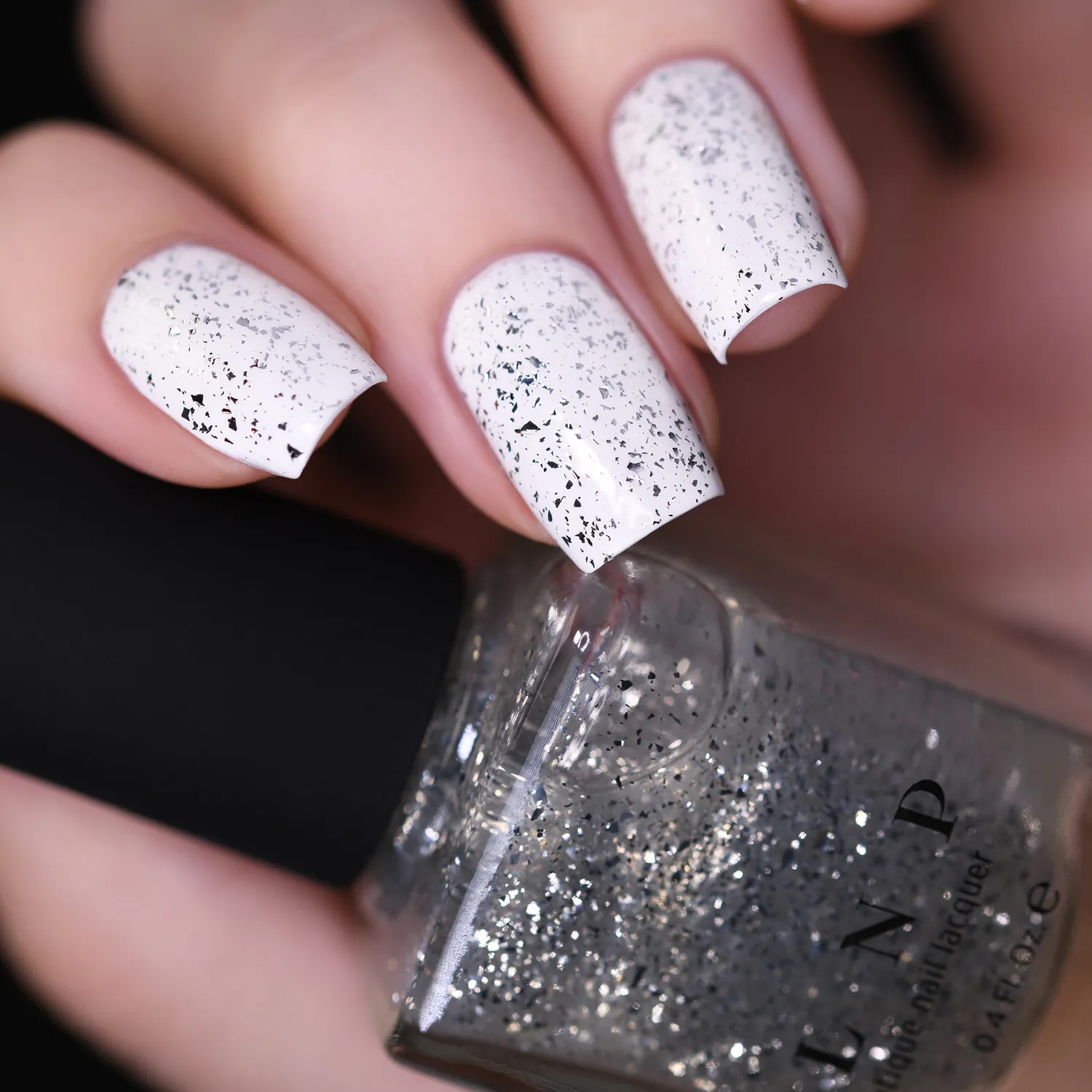 ILNP Tinsel nagellack topper silver flakes