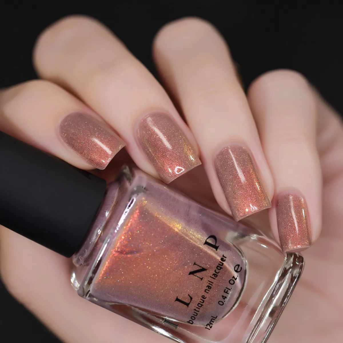 ILNP Quicksand nagellack varm taupe skimmer