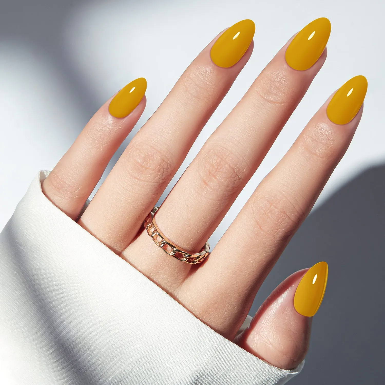 modelones Mustard Gold lösnaglar senapsgul cream