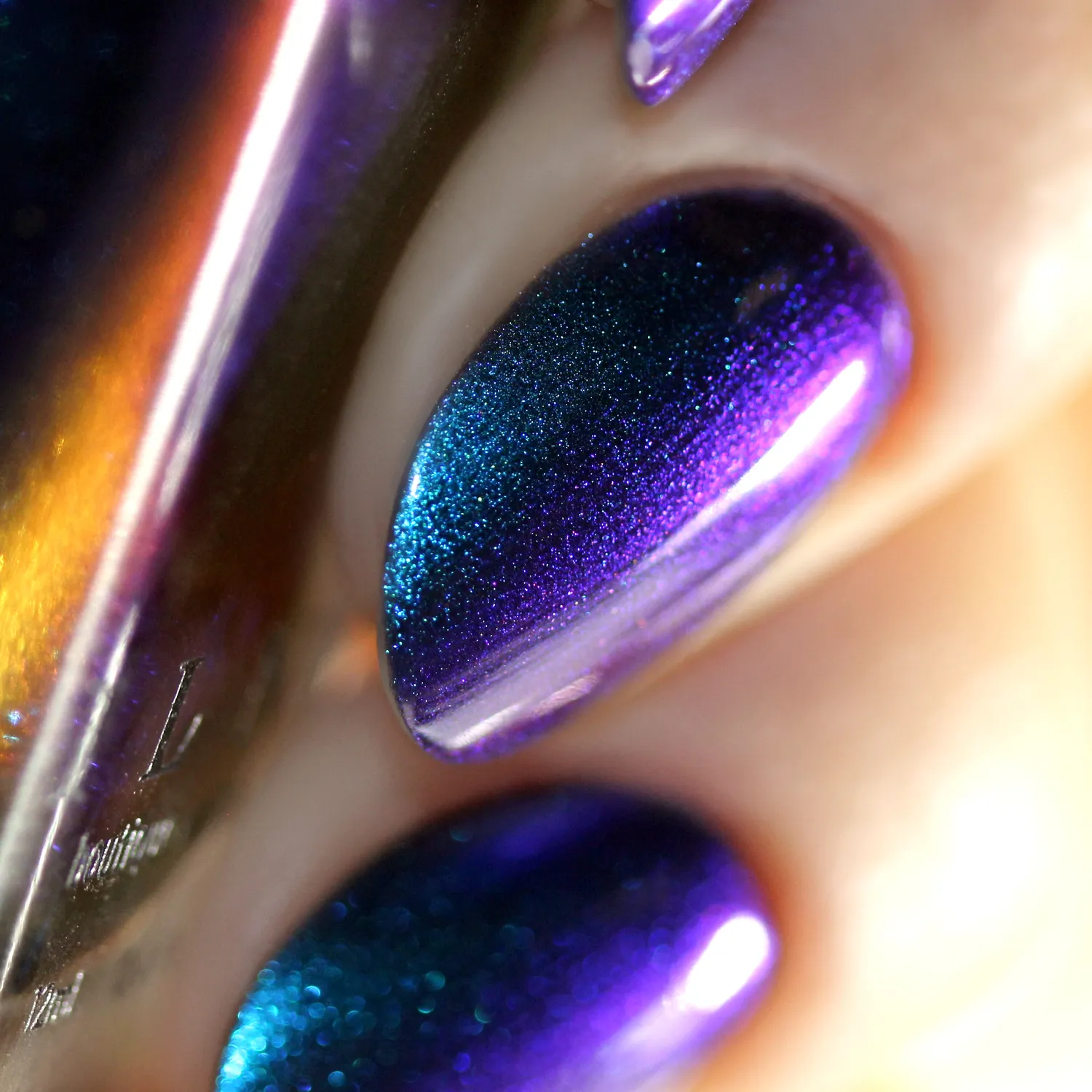 ILNP Shockwave nagellack blå-lila krom