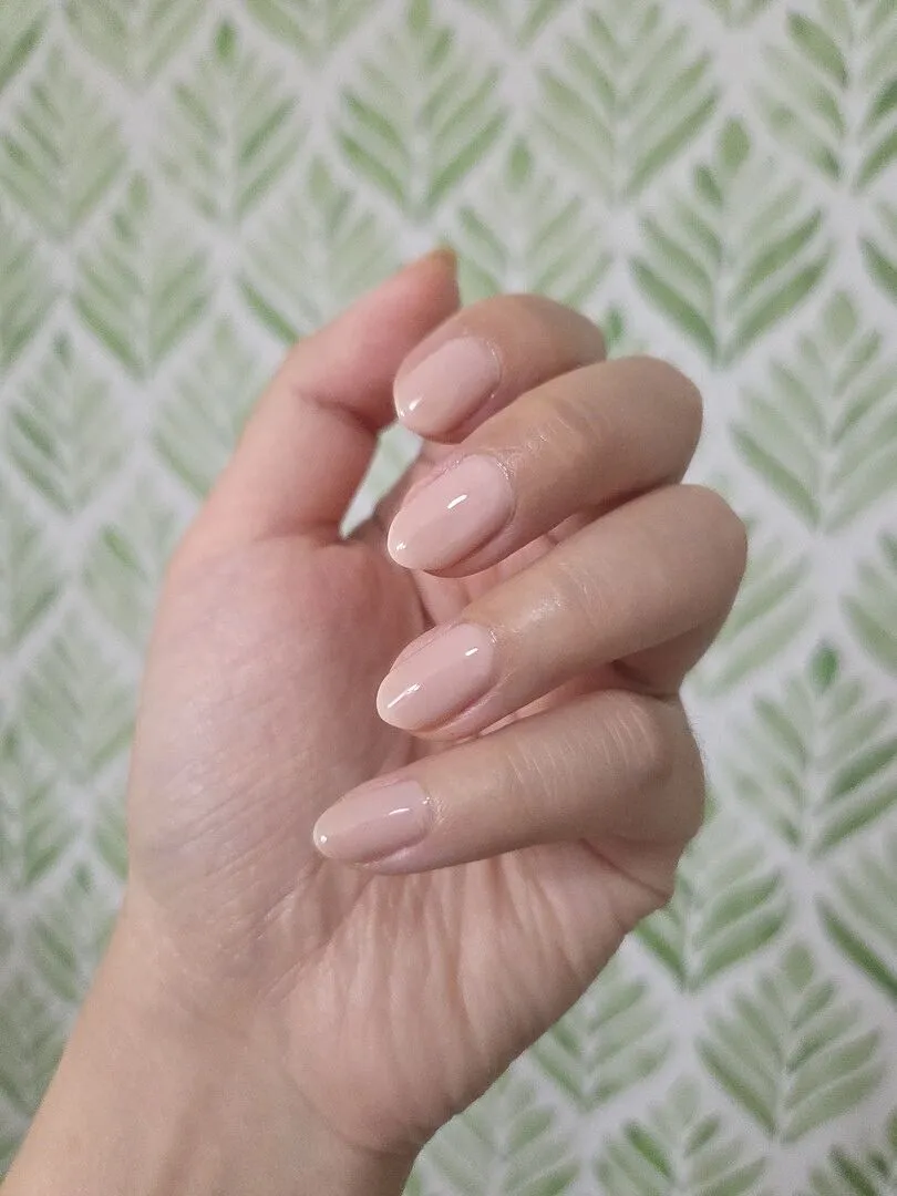 Cirque Colors Chiffon nagellack ljusrosa sheer