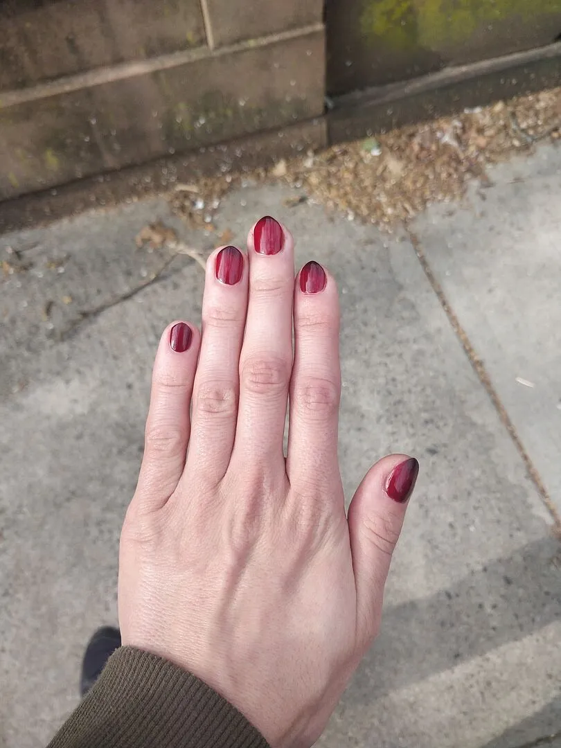Cirque Colors Rothko Red nagellack thermal kall-varm