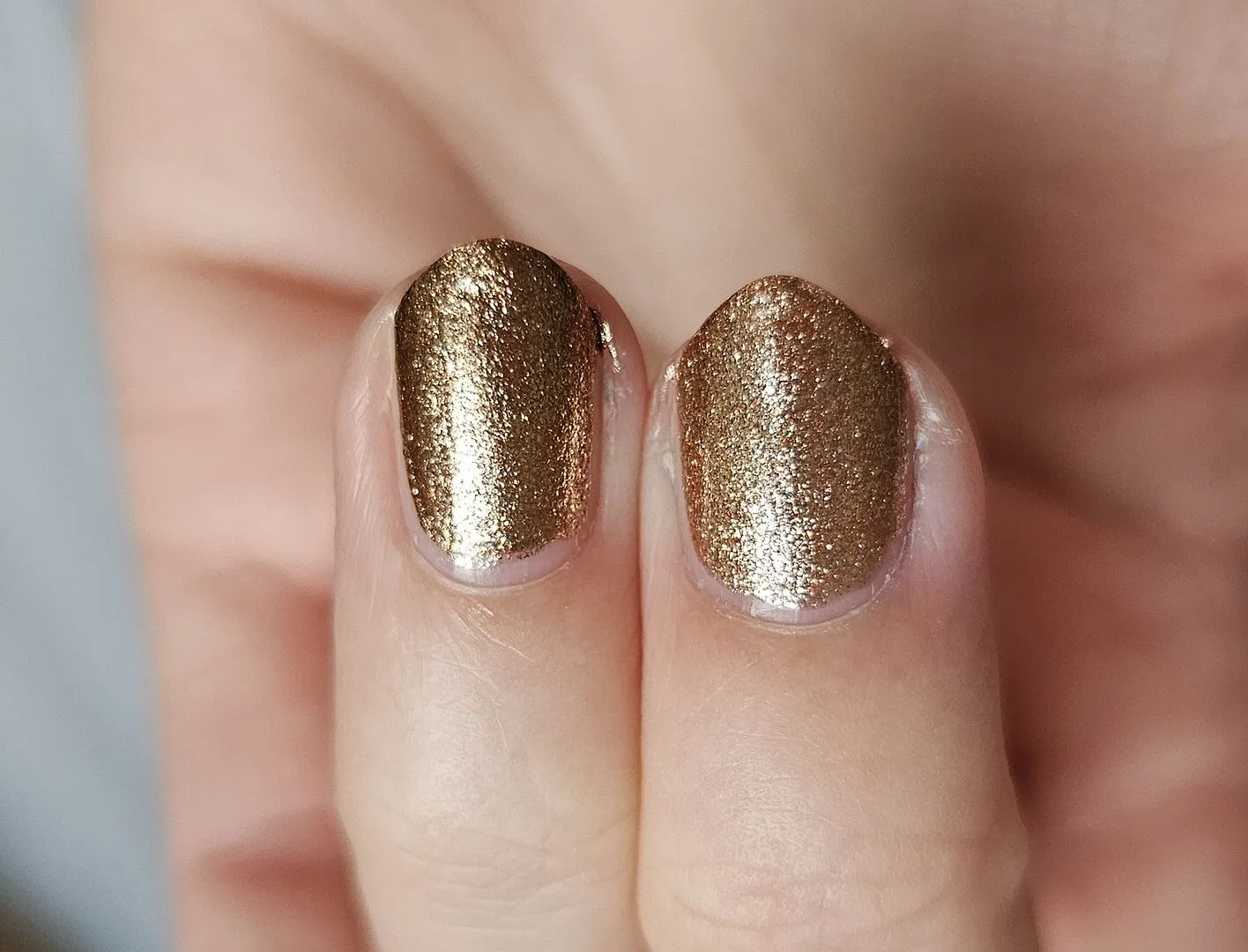 Cirque Colors Halcyon nagellack metalliskt roséguld