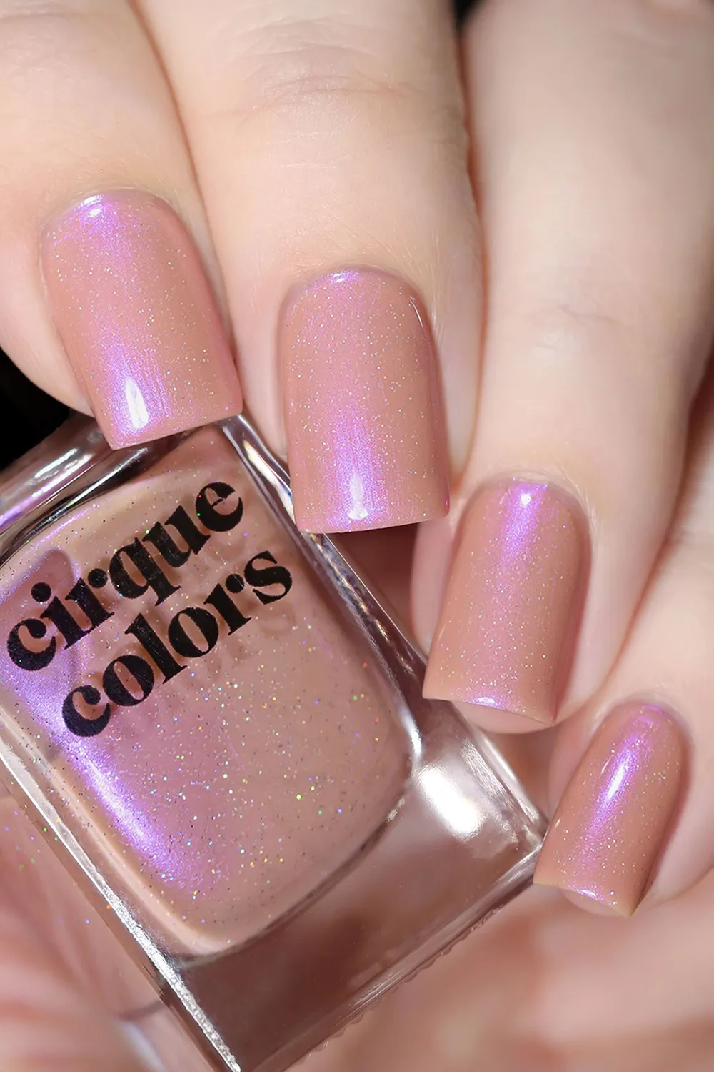 Cirque Colors Reverie nagellack mauve hologlitter