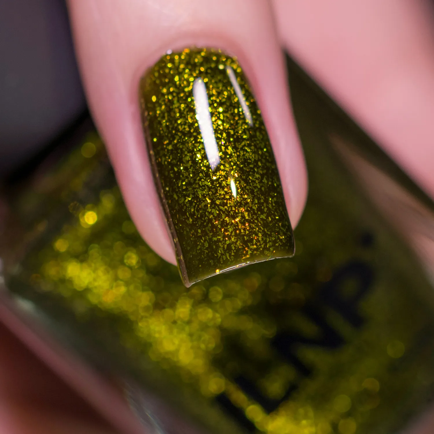 ILNP Harvest Olive Grove nagellack olivgrön skimmer