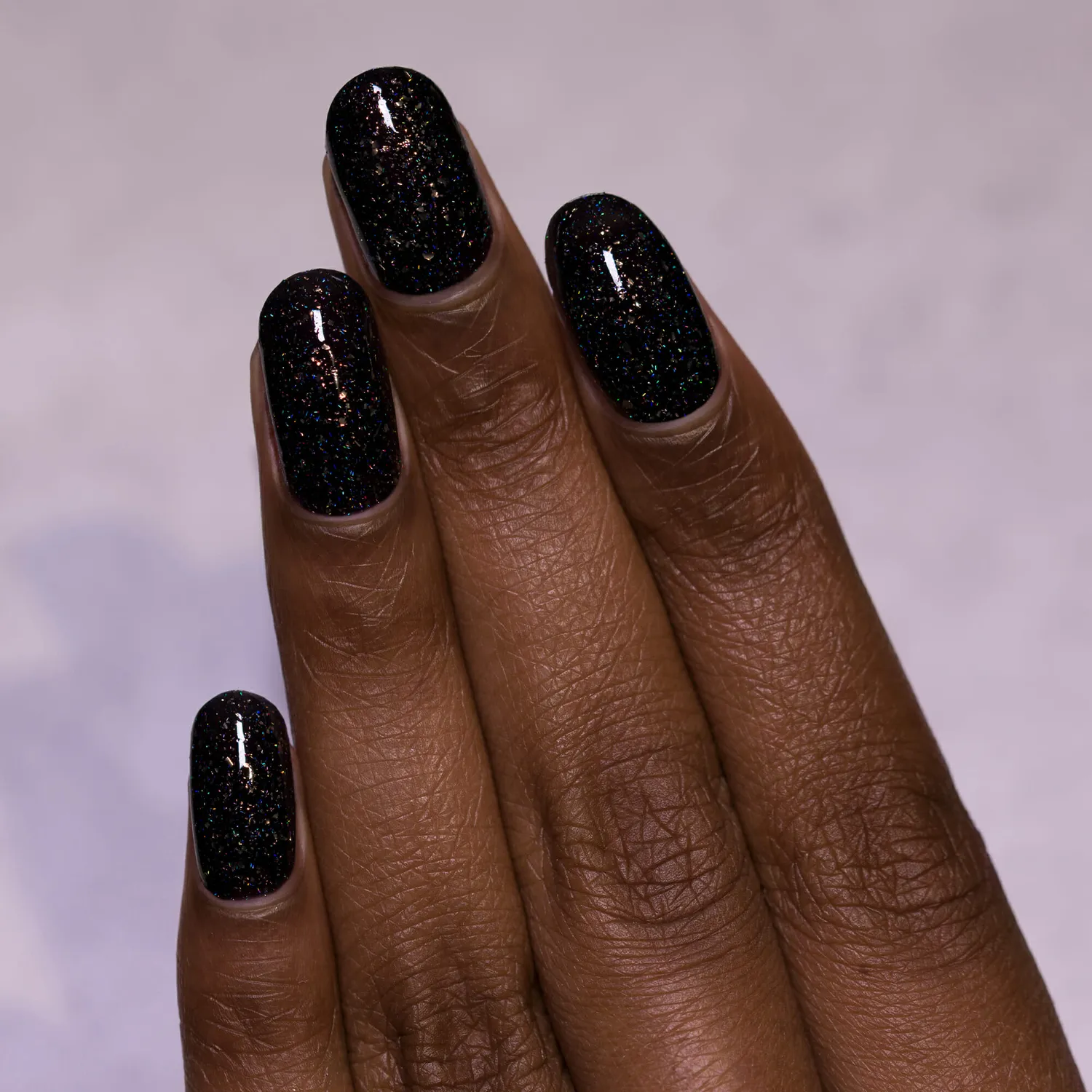 ILNP Silhouette nagellack svart guld holografisk
