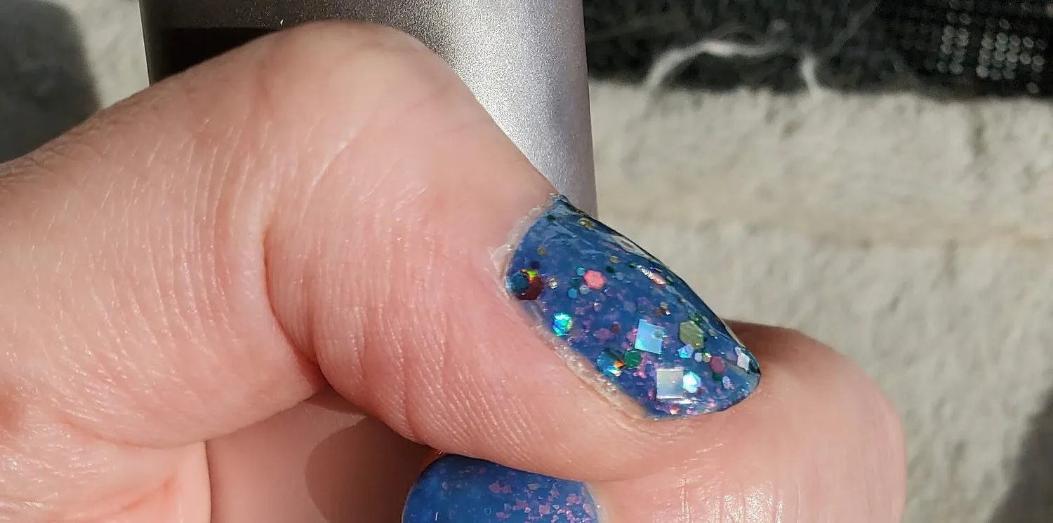 Cirque Colors XX nagellack multiglitter holografiskt