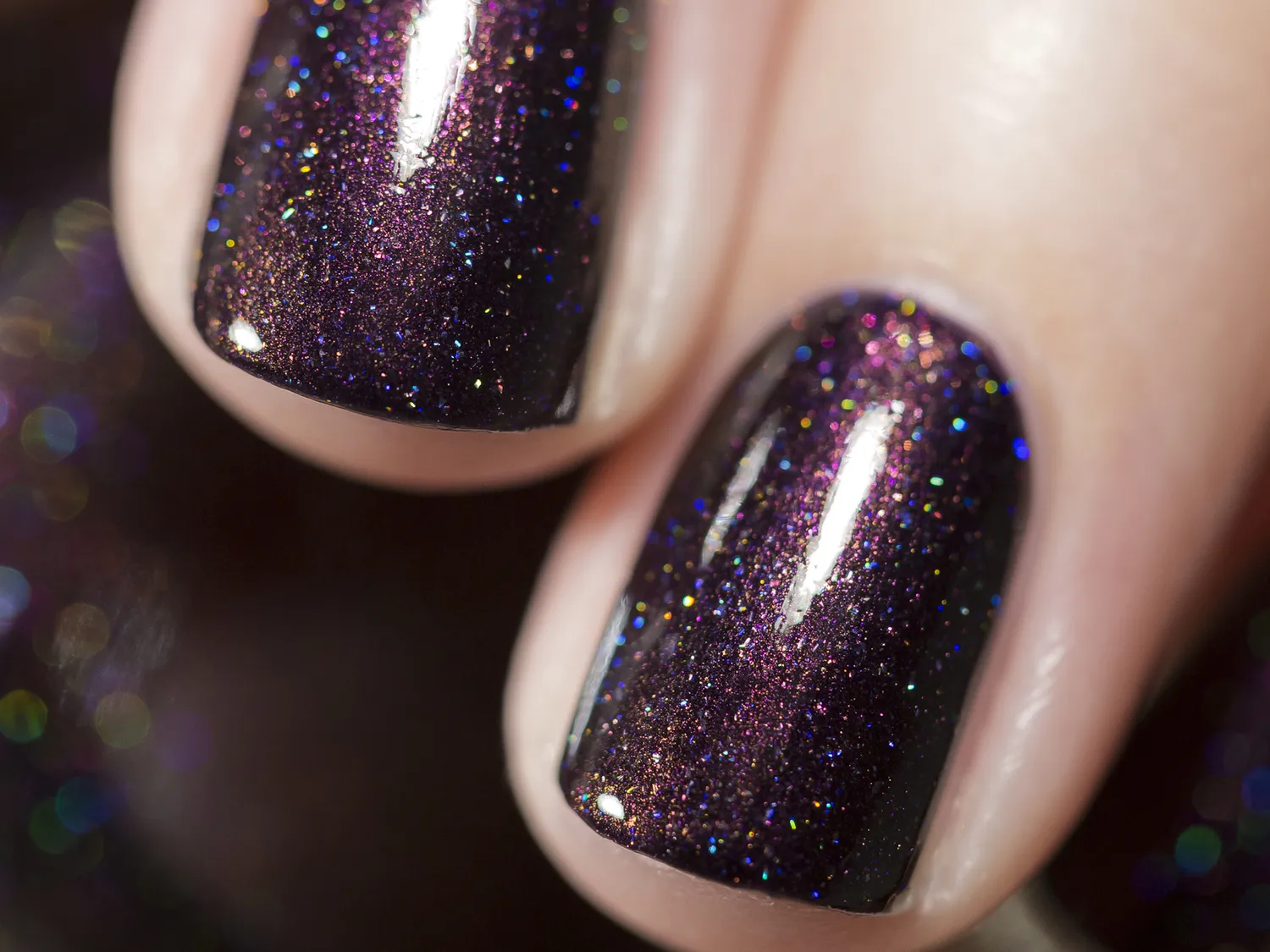 ILNP Mon Amour nagellack holografisk mörklila