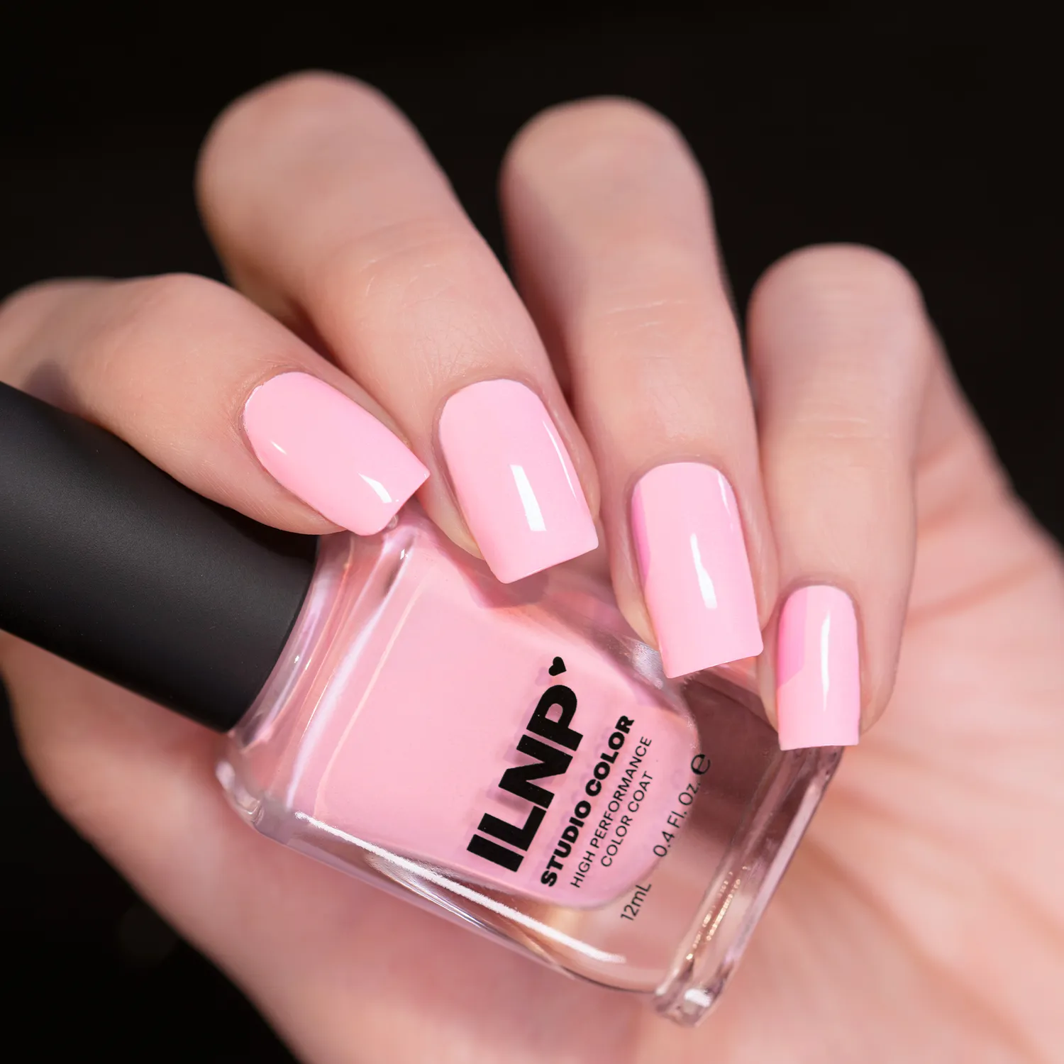 ILNP Lovestruck Twirl nagellack krämrosa