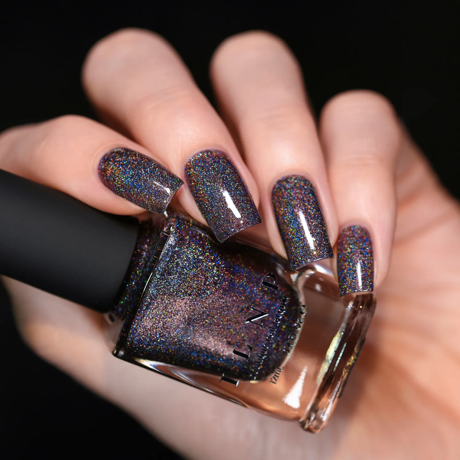 ILNP Penthouse nagellack mörklila holo 12 ml