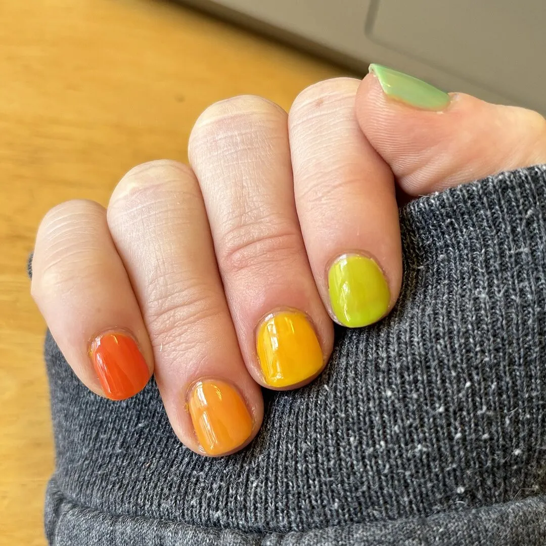 Cirque Colors Mango Jelly nagellack transparent gulorange
