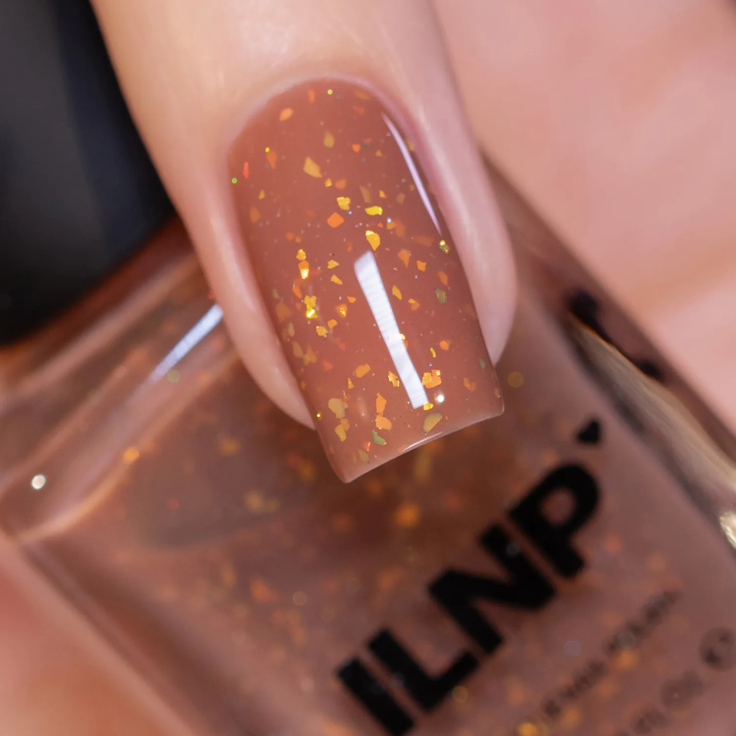 ILNP After The Rain Ginger Snap nagellack brun jelly