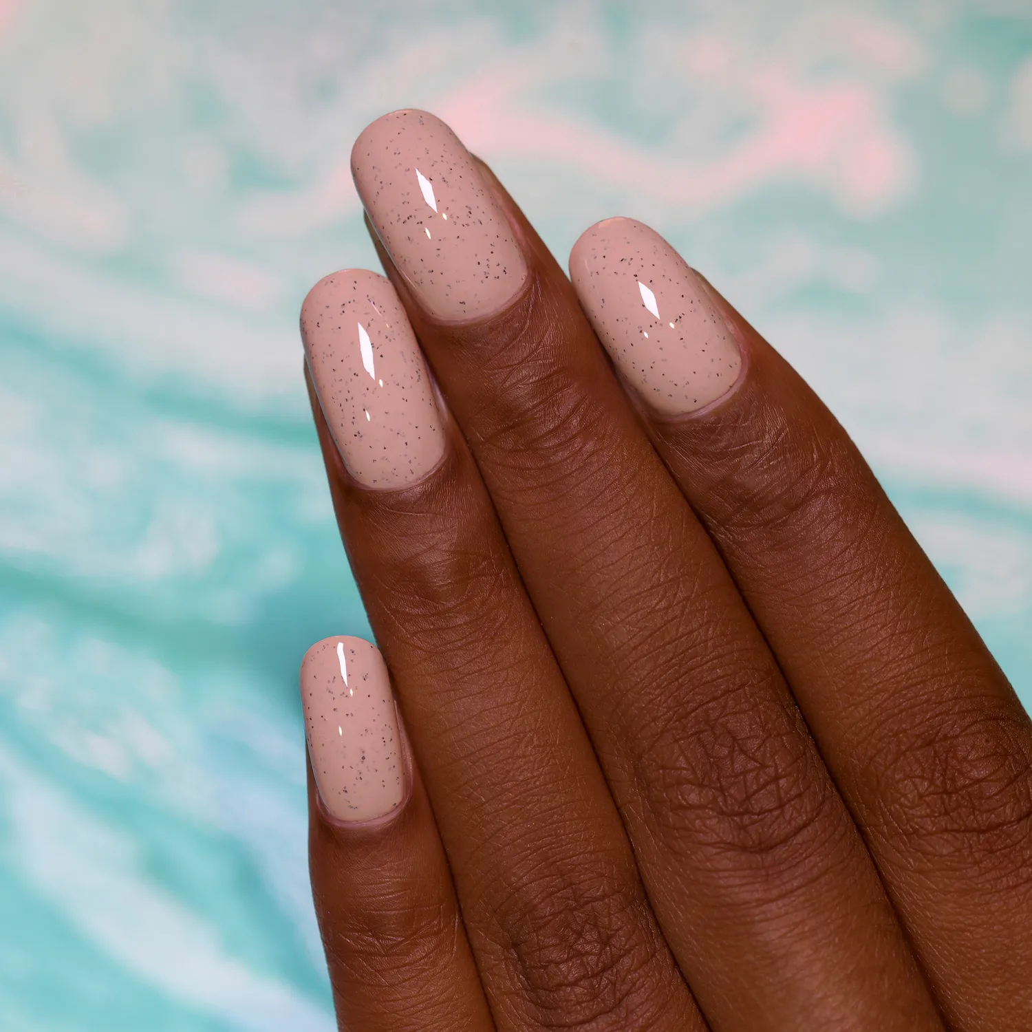 ILNP Tropics Tan Lines nagellack taupe prickig