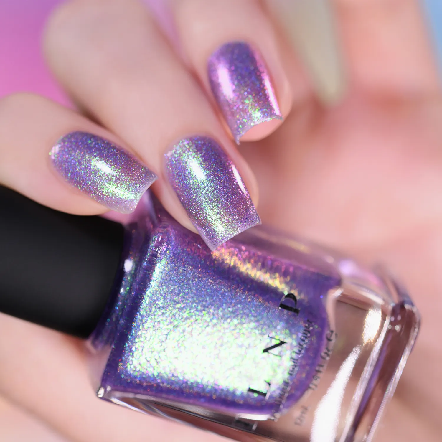ILNP Drive-In nagellack mörklila jelly skiftande