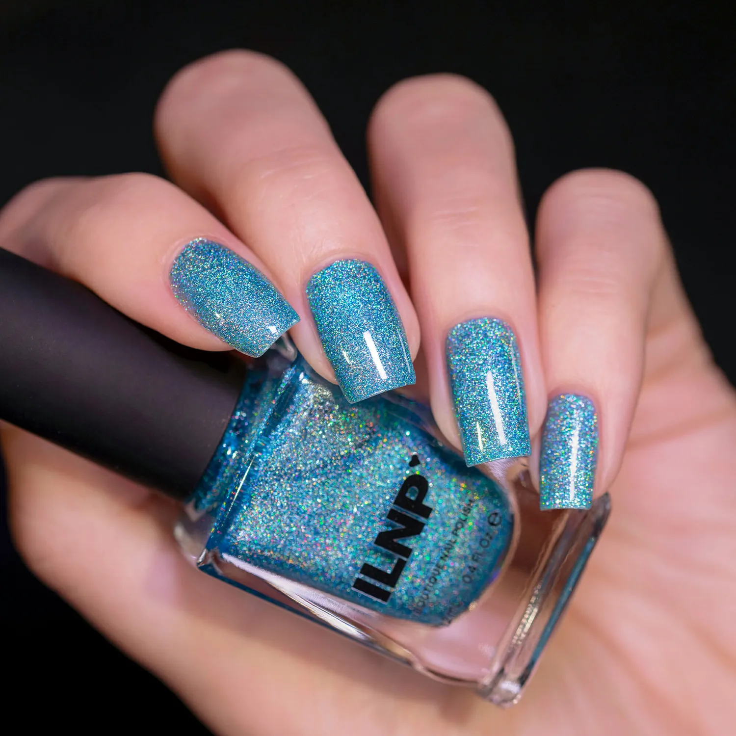 ILNP Blowing Bubbles nagellack himmelsblå holo