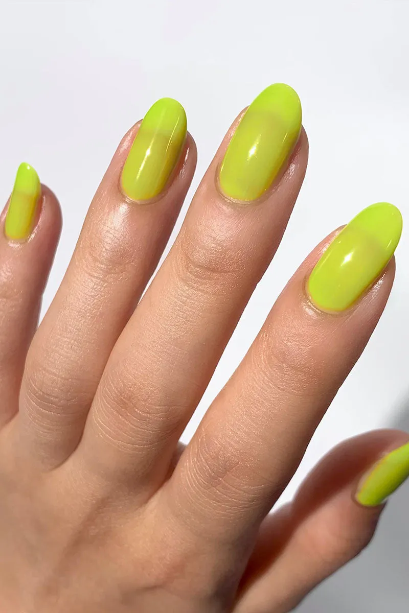 Cirque Colors Star Fruit Jelly nagellack chartreuse jelly