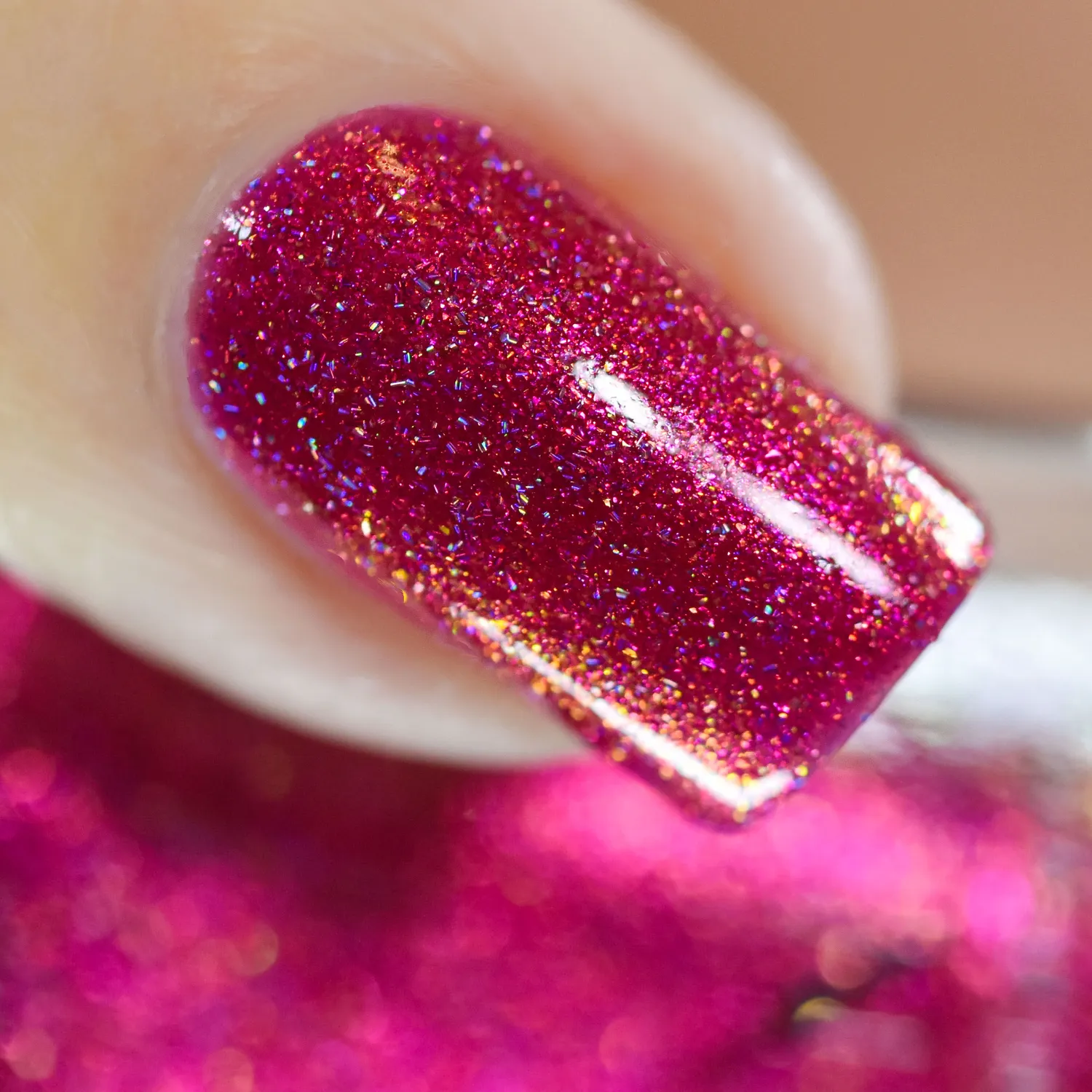 ILNP Nexus nagellack hallon holo