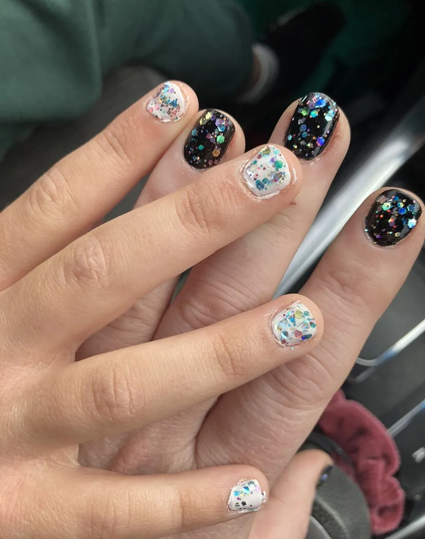 Cirque Colors XX nagellack multiglitter holografiskt
