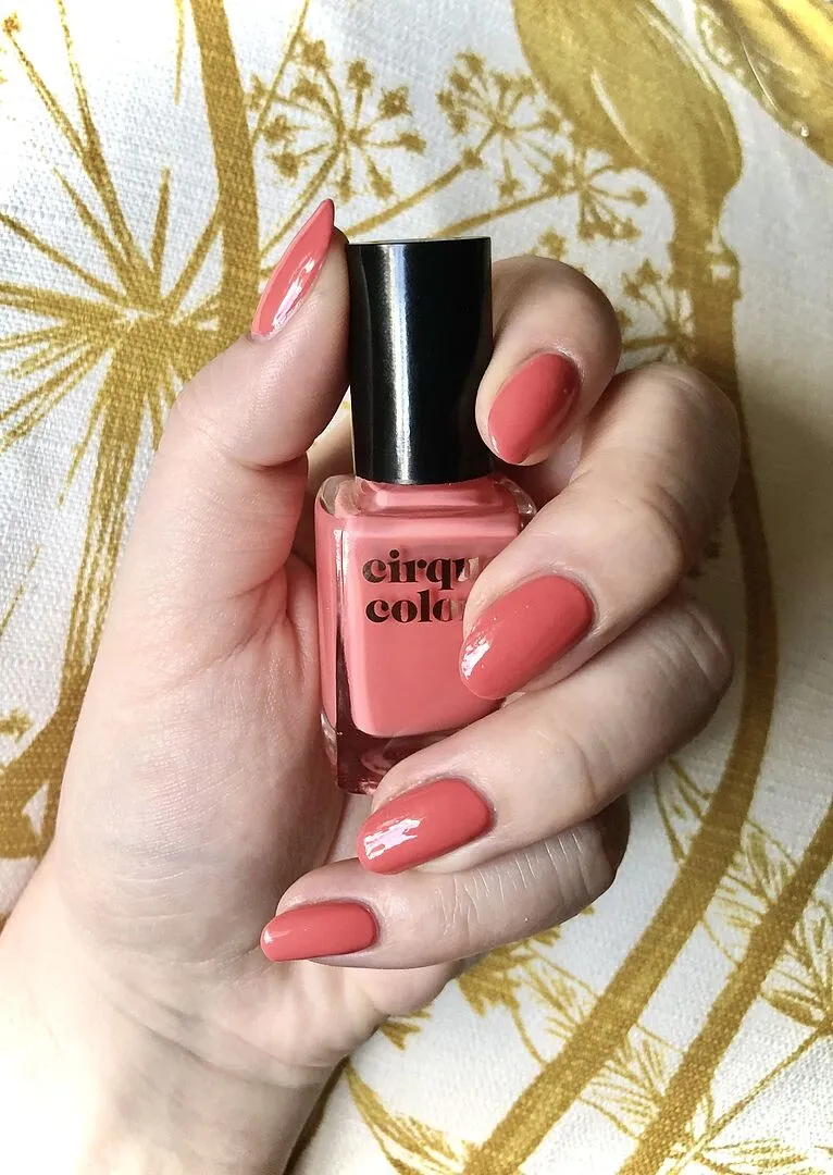 Cirque Colors Sunset Park nagellack korall crème