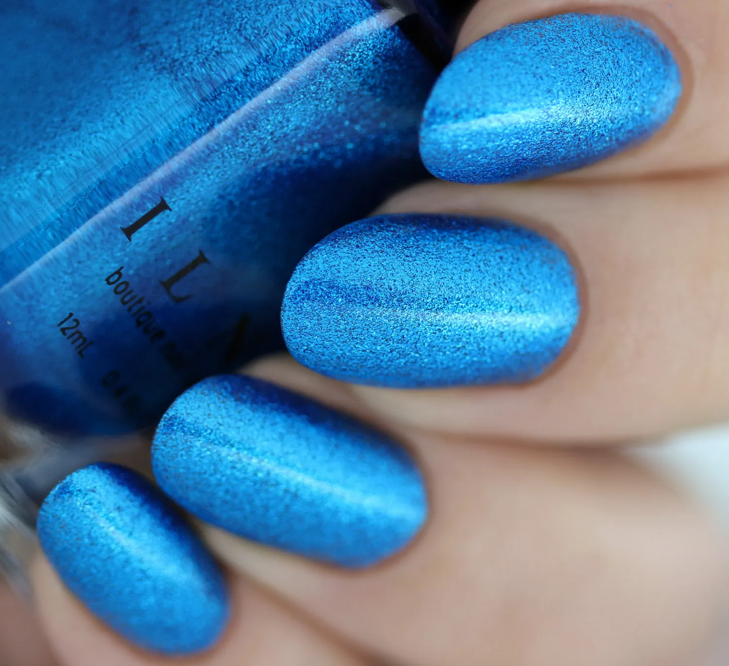 ILNP Blueprint nagellack elektrisk blå metallic