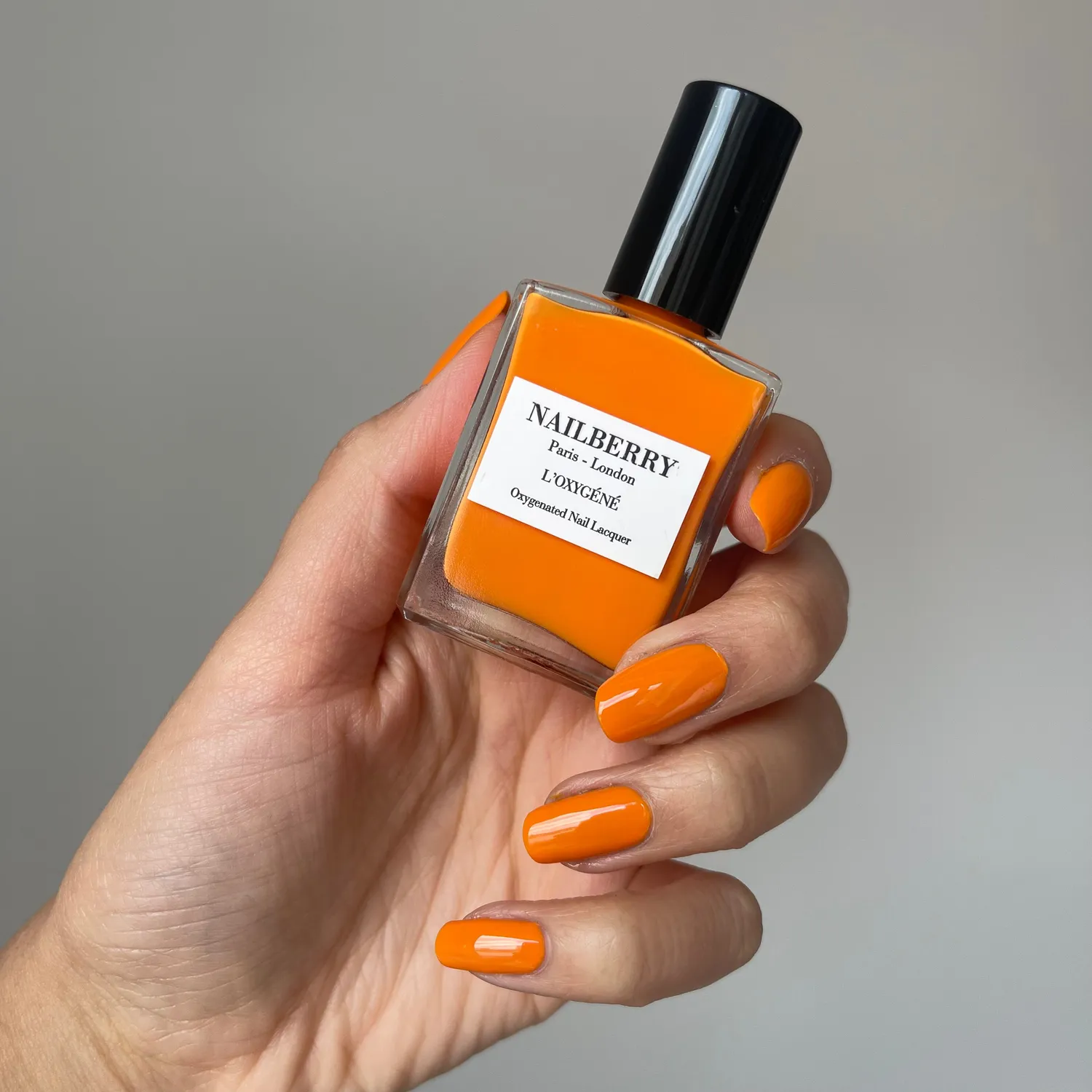 Nailberry Spontaneous nagellack 14 ml – varm orange