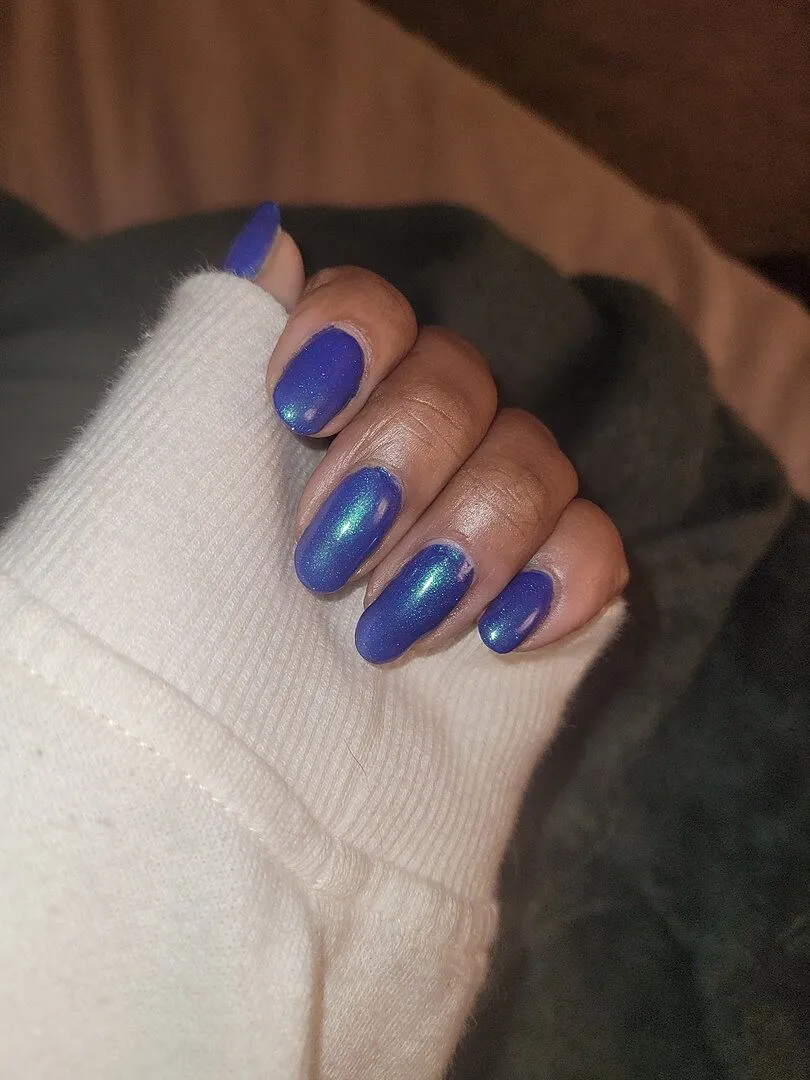 Cirque Colors REM nagellack mörkblå shimmer