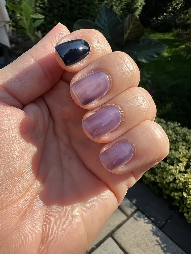 Cirque Colors Origin Unknown multikrom nagellack grön-lila