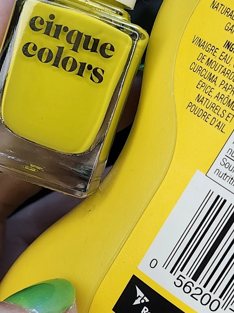 Cirque Colors Hustle nagellack chartreuse kräm
