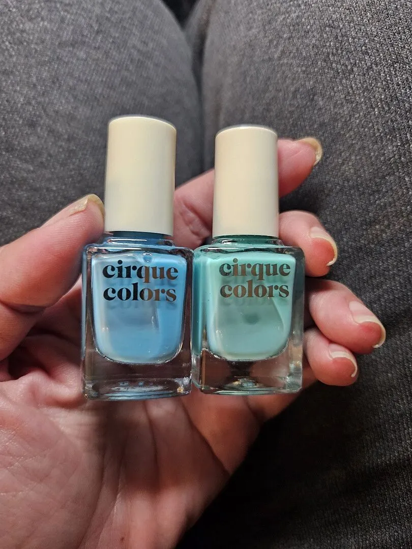 Cirque Colors Aqua Jelly nagellack ljusblå jelly