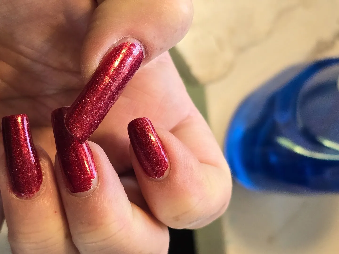 Cirque Colors Madder nagellack röd holografisk