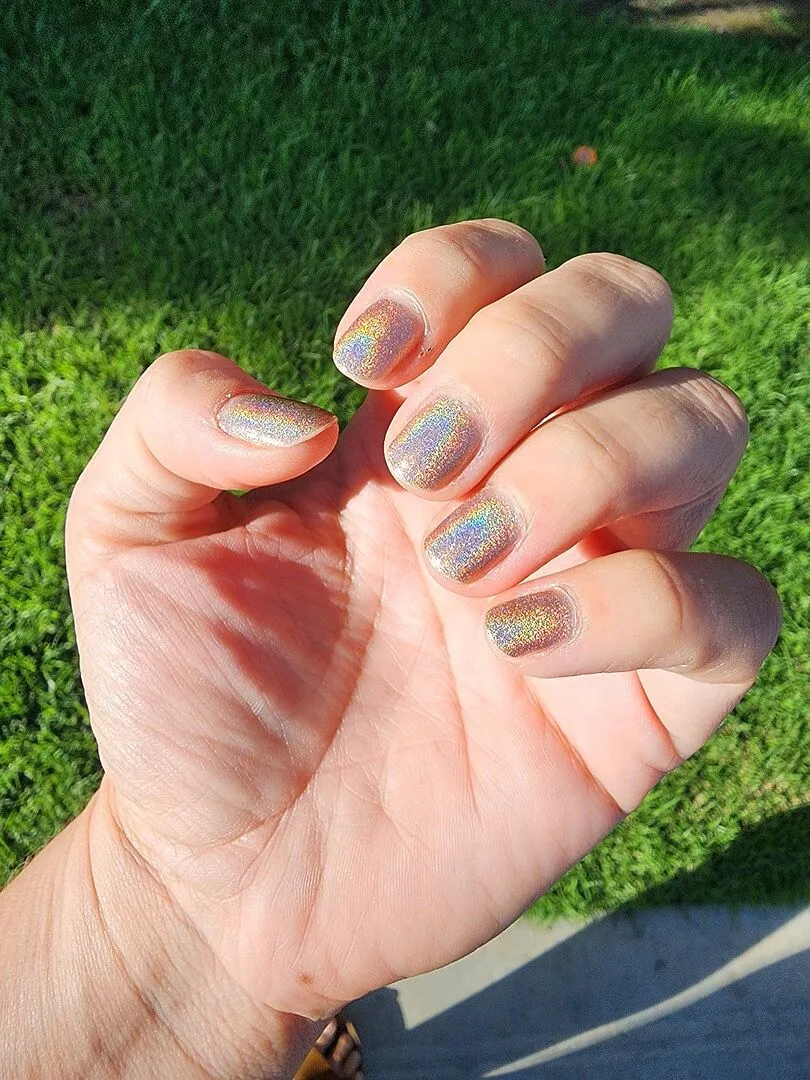 Cirque Colors Space Cowboy nagellack beige holografisk