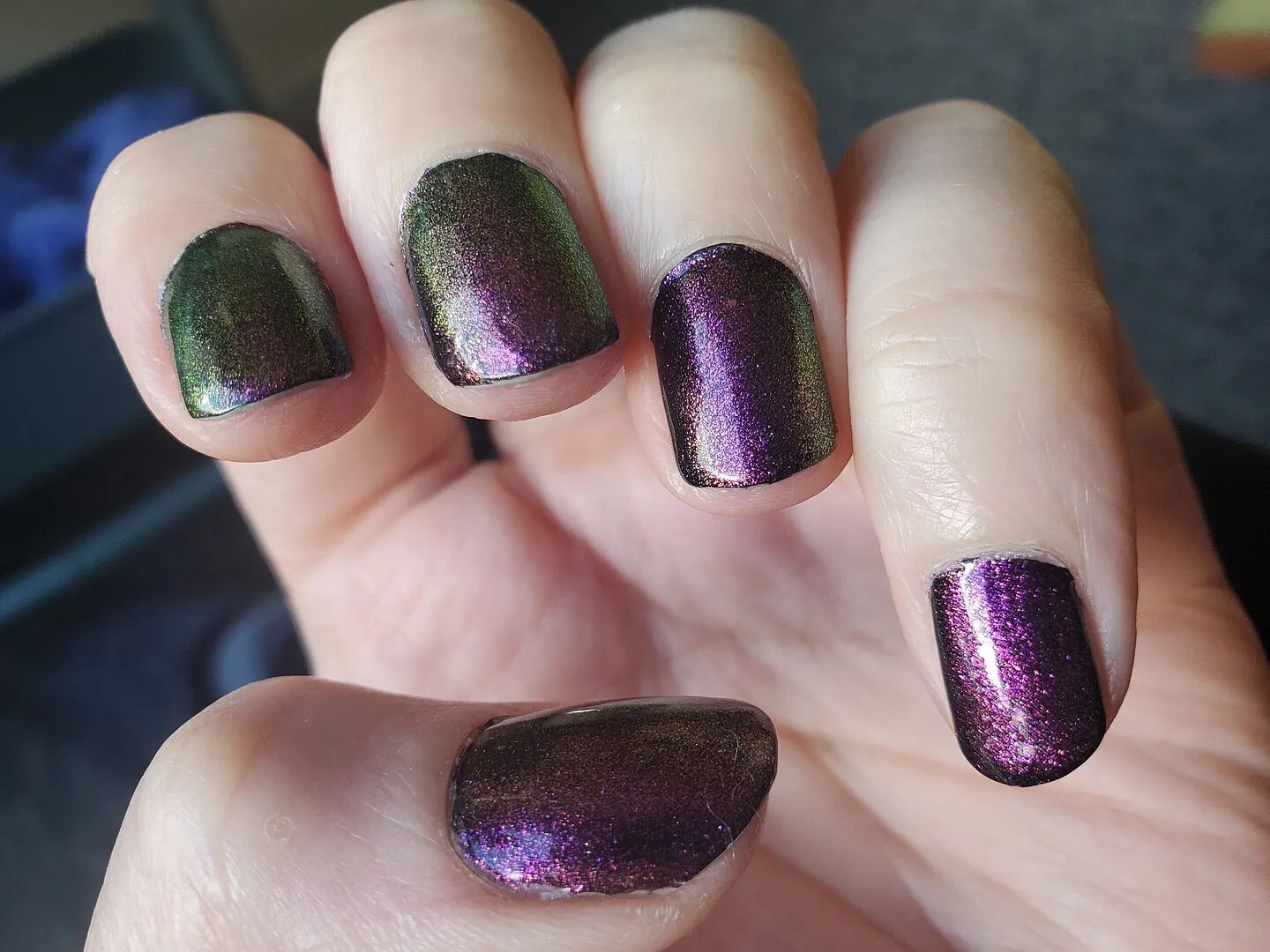 Cirque Memento Mori nagellack svart kräm