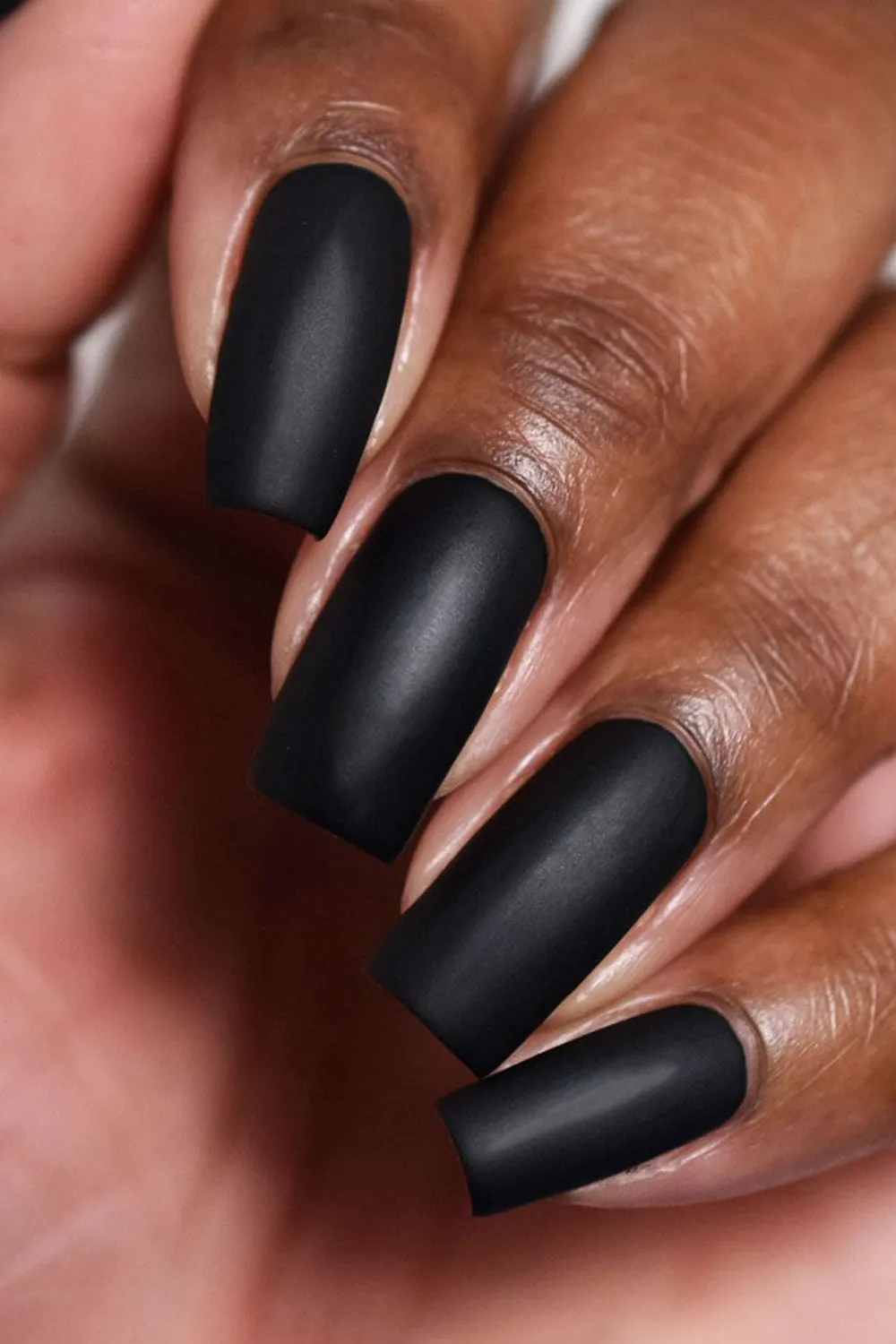Cirque Colors Dark Matter Trio nagellacksset svart 3-pack matt