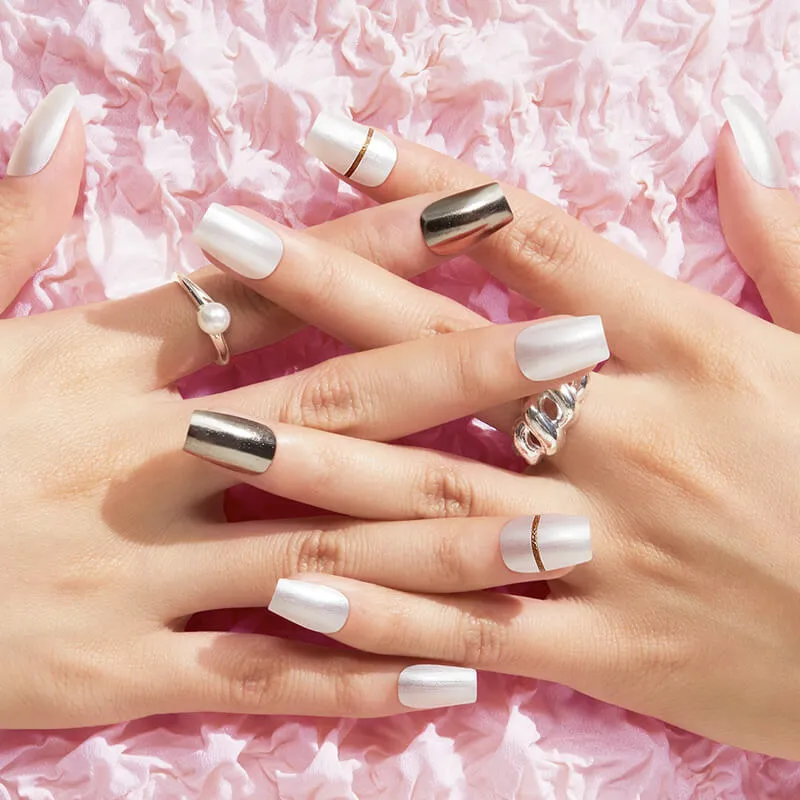 Modelones White Shell nagellack shimmer vit